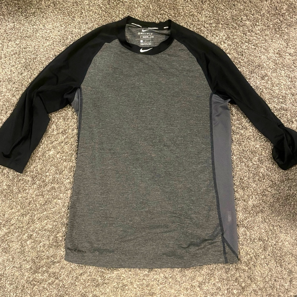 Nike Men’s Pro Baseball Slim Fit 3/4 Sleeve | Dark Heather/Black | Size: Medium